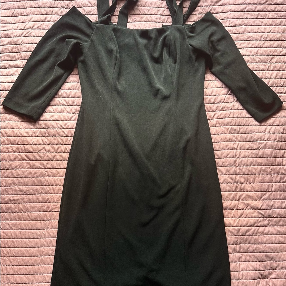 Eliza J Black crepe stretch elbow length sleeve cold shoulder Dress 12